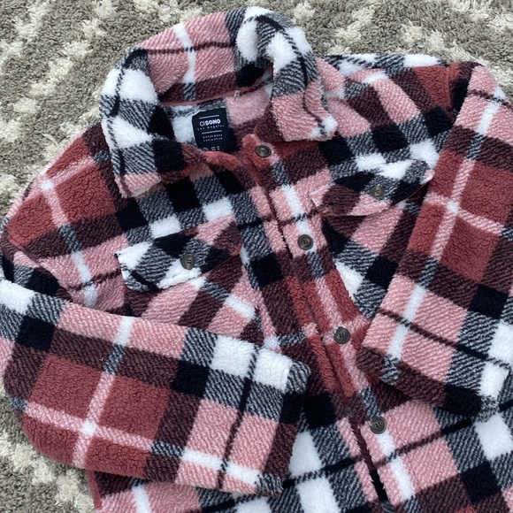 Plaid Sherpa jacket size x-large - Picture 2 of 6